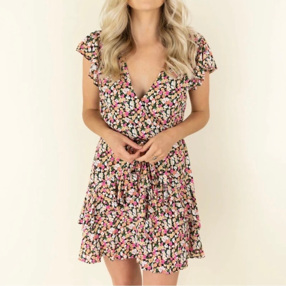 MINKPINK SMALL FLORAL DRESS